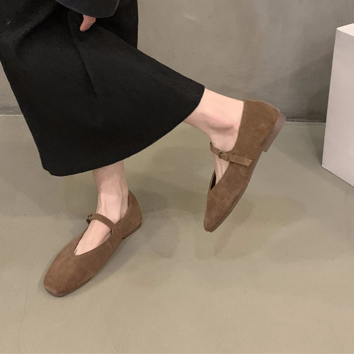 Bailamos Women’s Ballet Flats – Soft Leather Round Toe Slip-On Casual Shoes