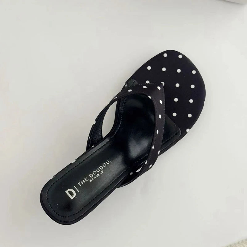 EcoStep™ Elegant Heel Flip Flops – Women’s Summer Slip-On Sandals